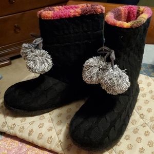 Cuddle Duds Slippers